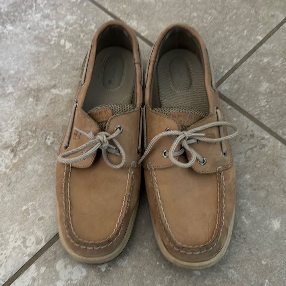 Sperry’s deck shoes Women’s 11